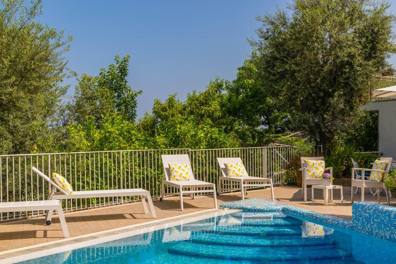 Villa Sorrento Flats Ngoại thất bức ảnh